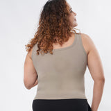 SLEEVELESS PADDED TOP