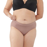 medium coverage mid rise knitted boyleg panty